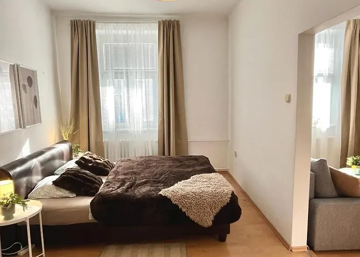 Caroline - Old Town, Ac Appartement Bratislava